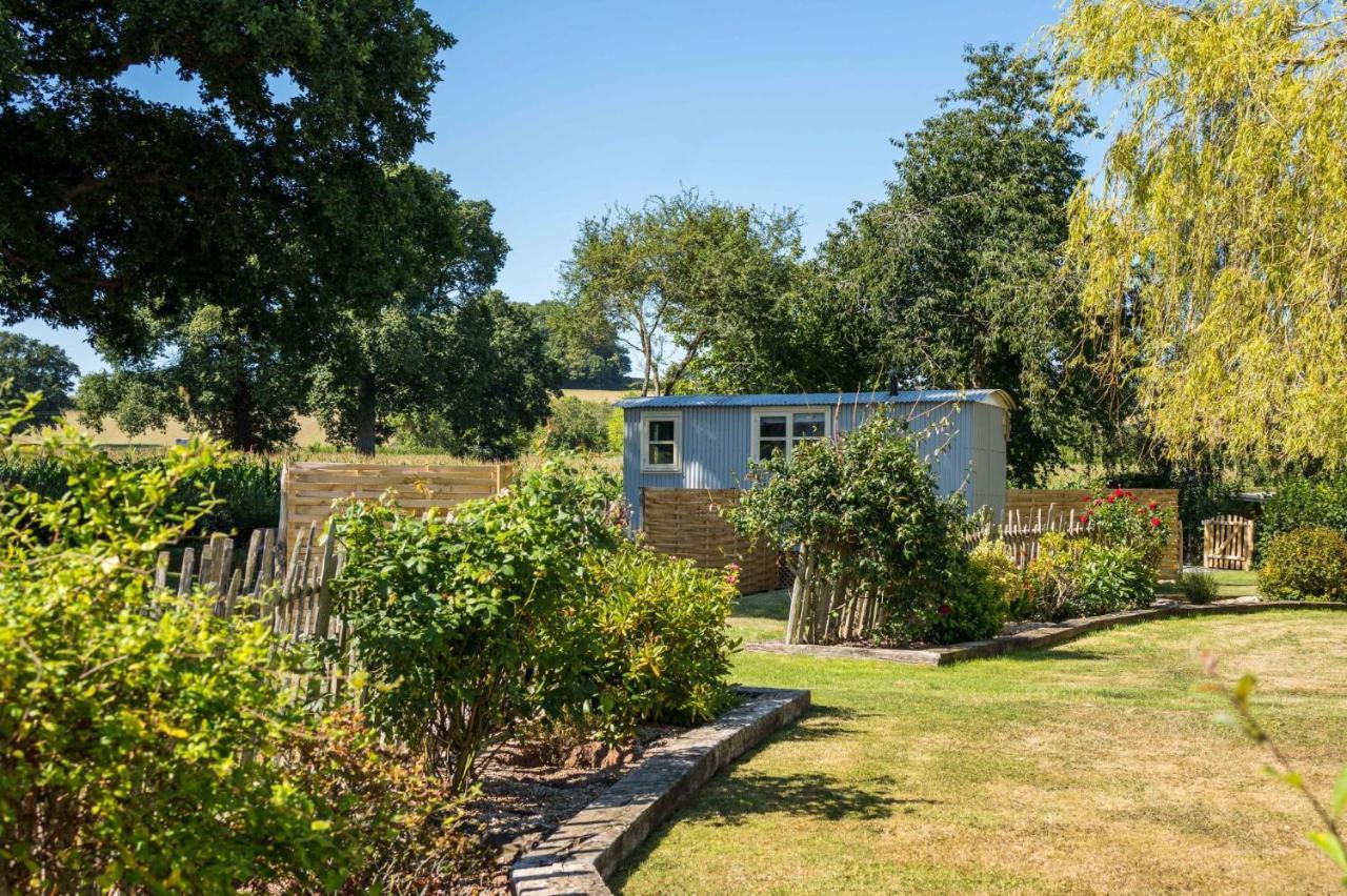 The Hideaway Hut - 1 Bed Shepherds Hut - Hereford Διαμέρισμα Εξωτερικό φωτογραφία